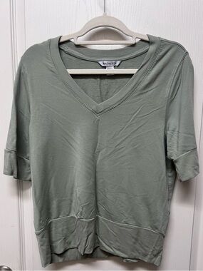 Athleta Sage Green V-Neck Pullover Sweatshirt
